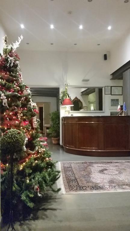 Hotel Urbano V Montefiascone Luaran gambar